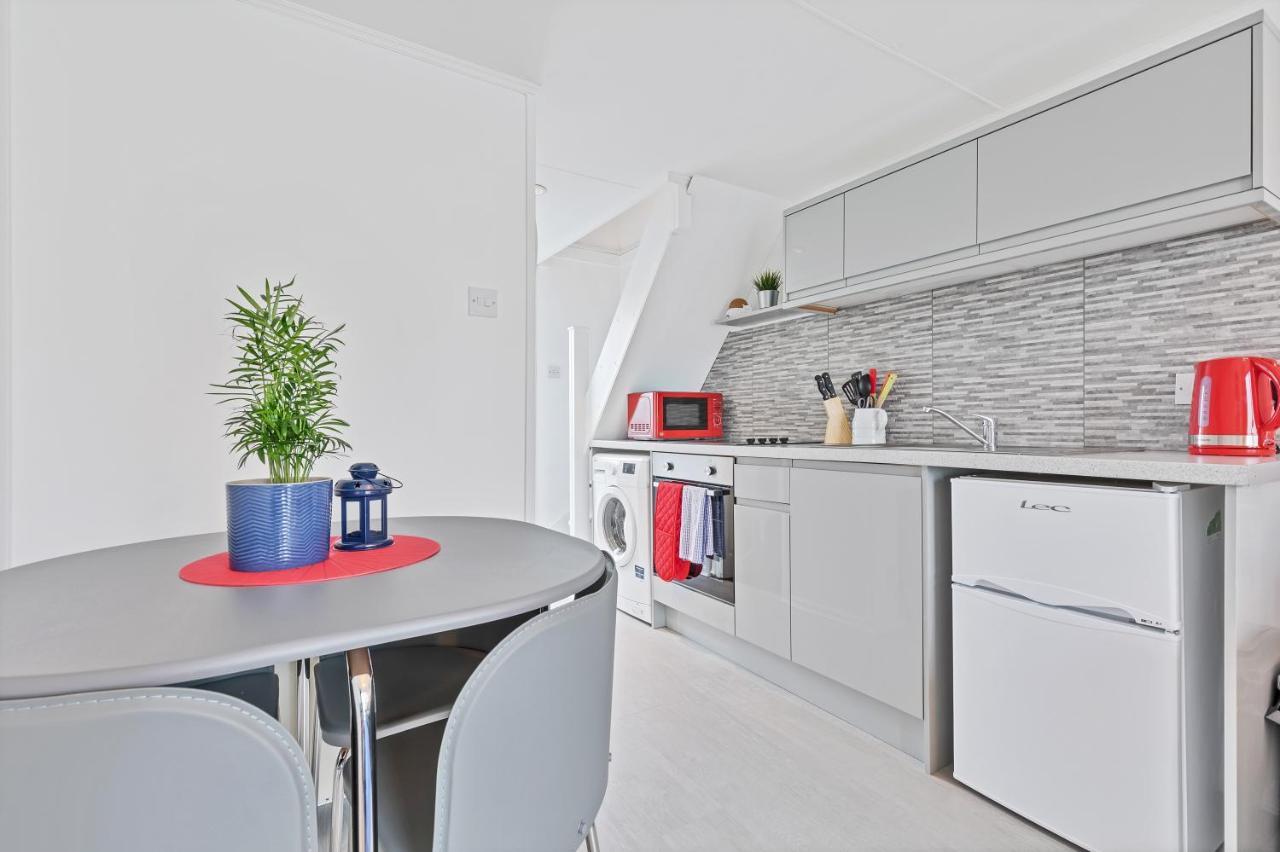 Ferienwohnung On The Water With Free Parking - By My Getaways Hove Exterior foto