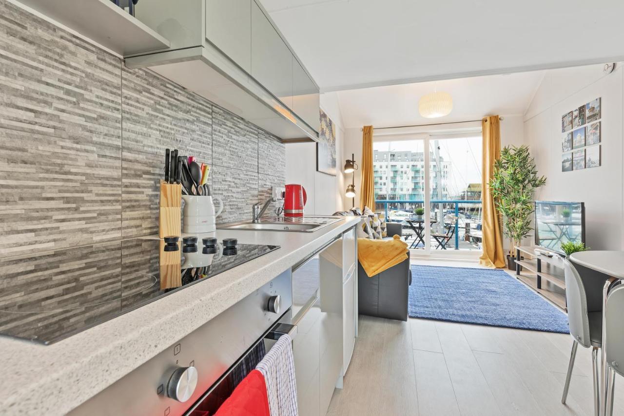 Ferienwohnung On The Water With Free Parking - By My Getaways Hove Exterior foto
